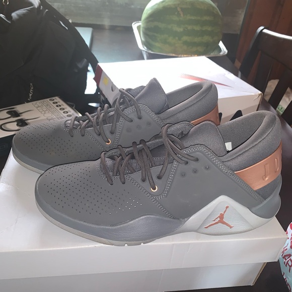 jordan flight fresh girls